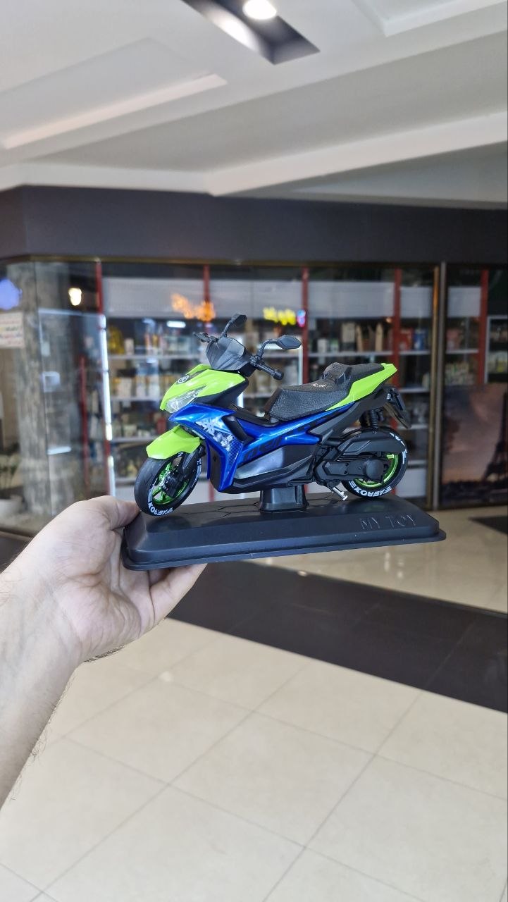 ماکت موتور ایروکس